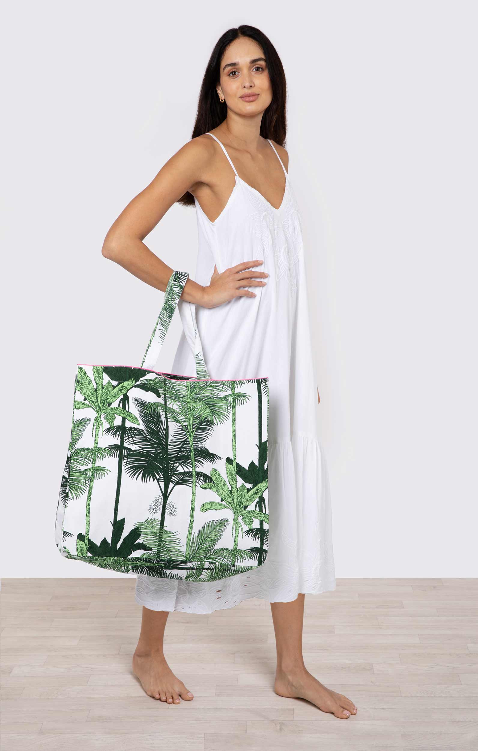 Beach bag online size